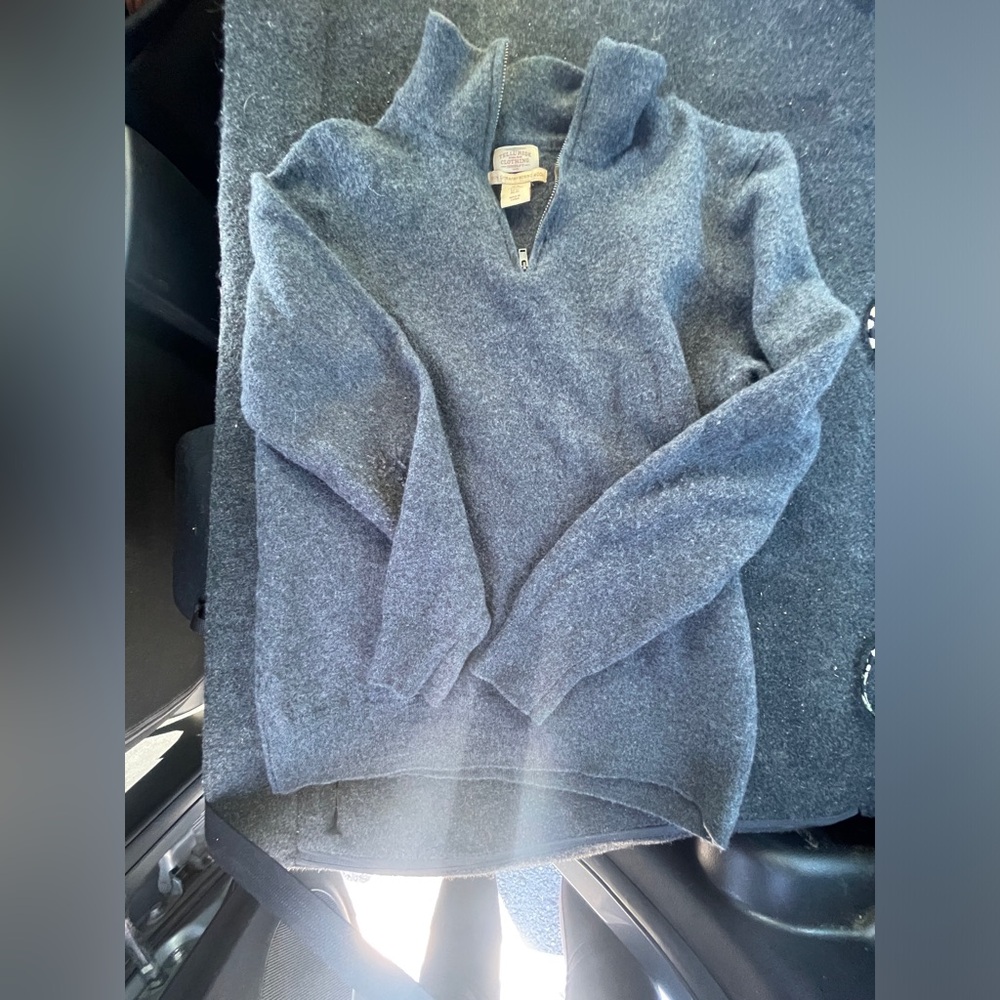Grey sweater